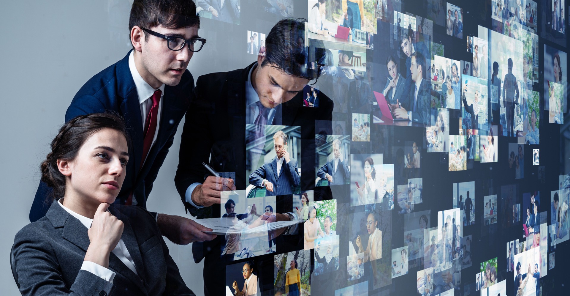 Visual contents concept. Social networking service. Streaming video. communication network.
